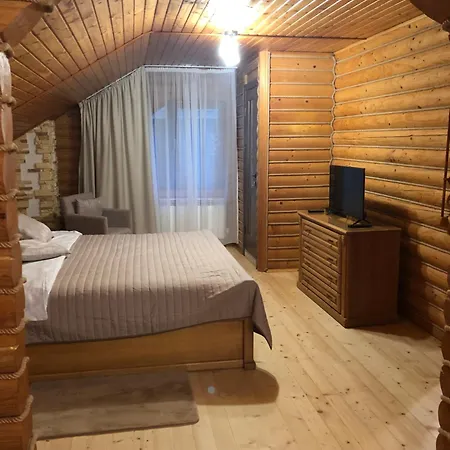 Lodge приватна *